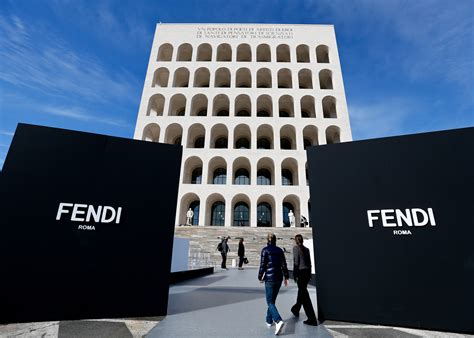 fendi roma quadrato della concordia|fendi palazzo della civiltà.